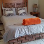 Bushbuck 1A - Double bed & 1 Single bed